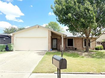 2922  Golden Meadow Drive 