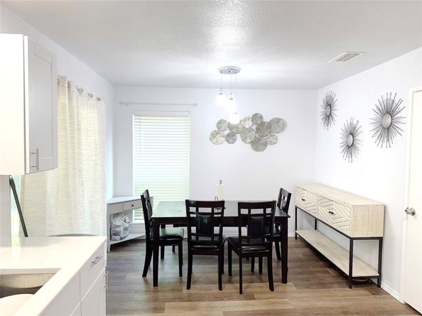 2922  Golden Meadow Drive , Garland Texas 75044