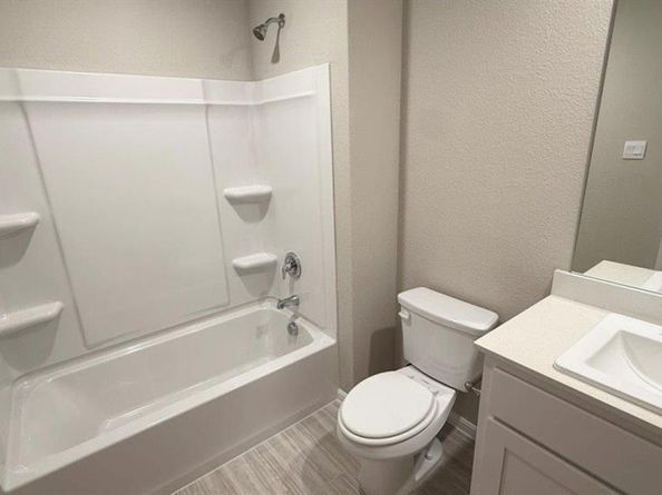 3057  PECAN FARM Lane , Fort Worth Texas 76140