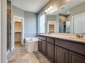313  Oakbluff Drive , Denton Texas 76210