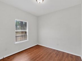 1302  Hendricks Avenue , Dallas Texas 75216