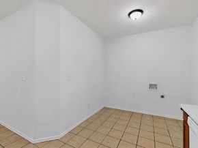 1302  Hendricks Avenue , Dallas Texas 75216