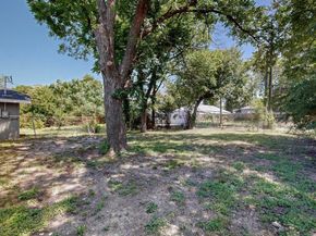 1302  Hendricks Avenue , Dallas Texas 75216