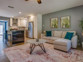 930  Burlington Boulevard , Dallas Texas 75208