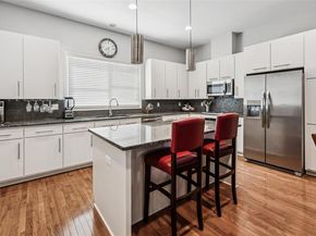 1202  Lipscomb Street , Fort Worth Texas 76104