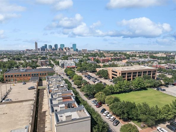 1202  Lipscomb Street , Fort Worth Texas 76104