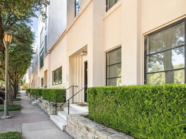 1202  Lipscomb Street , Fort Worth Texas 76104