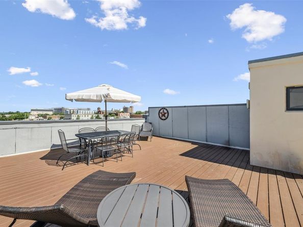 1202  Lipscomb Street , Fort Worth Texas 76104