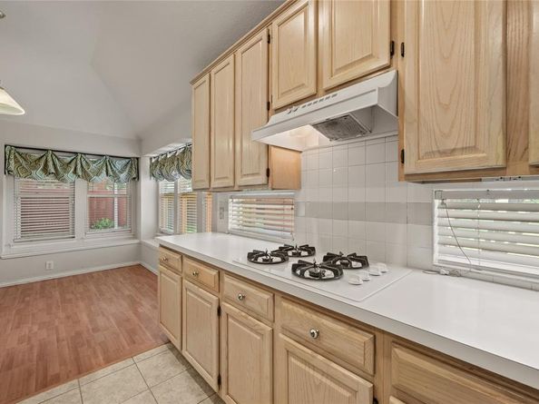634  Rivercove Drive , Garland Texas 75044