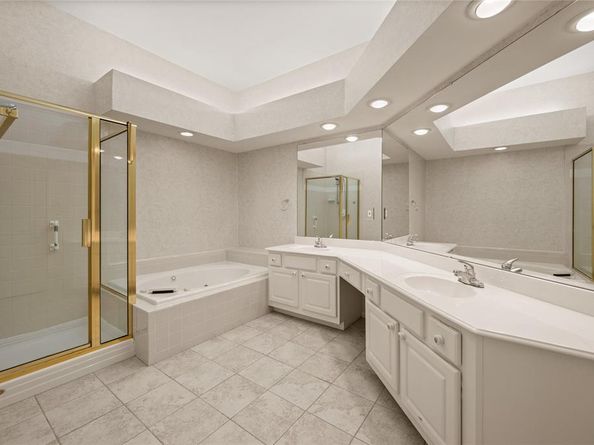 634  Rivercove Drive , Garland Texas 75044