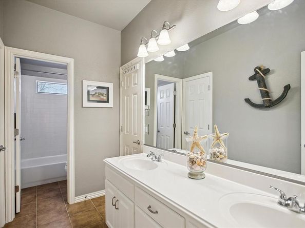 8516  Sunset Cove Court , Fort Worth Texas 76179