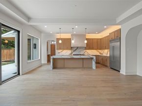 5009  Wateka Drive , Dallas Texas 75209