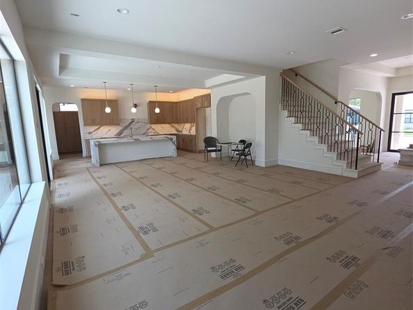5009  Wateka Drive , Dallas Texas 75209