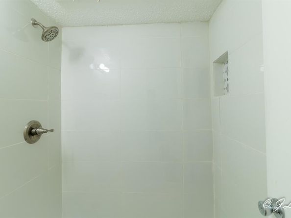 4044  Buena Vista Street  104, Dallas Texas 75204
