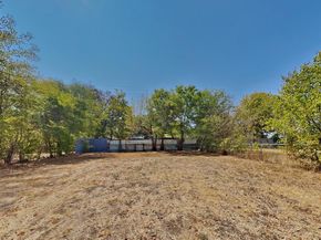 5412  David Strickland Road , Fort Worth Texas 76119