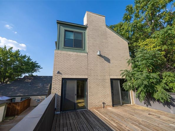 2643  Mccart Avenue , Fort Worth Texas 76110