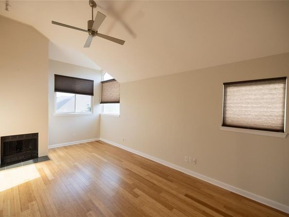 2643  Mccart Avenue , Fort Worth Texas 76110