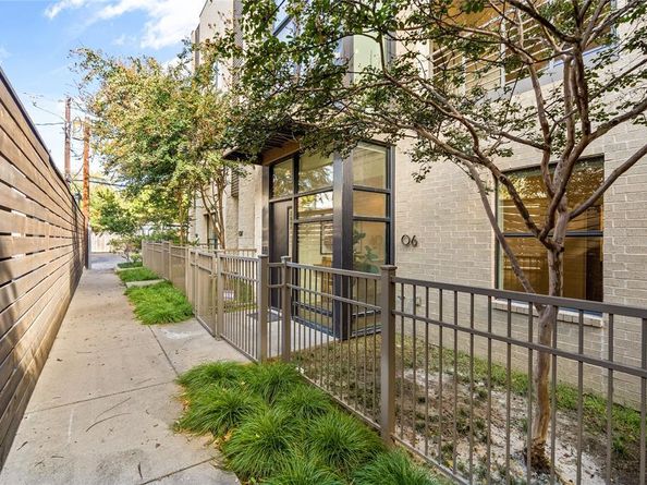 4111  Newton Avenue  6, Dallas Texas 75219