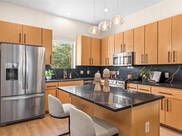 4111  Newton Avenue  6, Dallas Texas 75219