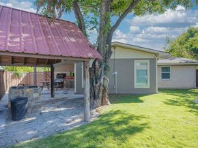 1800  Burning Tree Lane , Carrollton Texas 75006