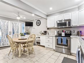 739  Oakwood Trail , Fort Worth Texas 76112