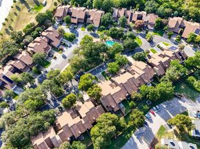 739  Oakwood Trail , Fort Worth Texas 76112