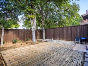 739  Oakwood Trail , Fort Worth Texas 76112