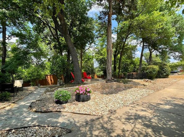 1223 N Tyler Street , Dallas Texas 75208