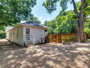 800  Harter Road , Dallas Texas 75218