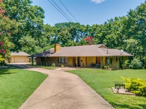 800  Harter Road , Dallas Texas 75218