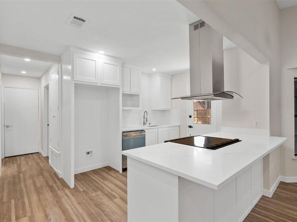 2859  Park Meadow Court , Fort Worth Texas 76112
