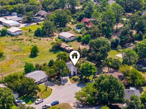 2859  Park Meadow Court , Fort Worth Texas 76112