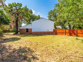 2859  Park Meadow Court , Fort Worth Texas 76112