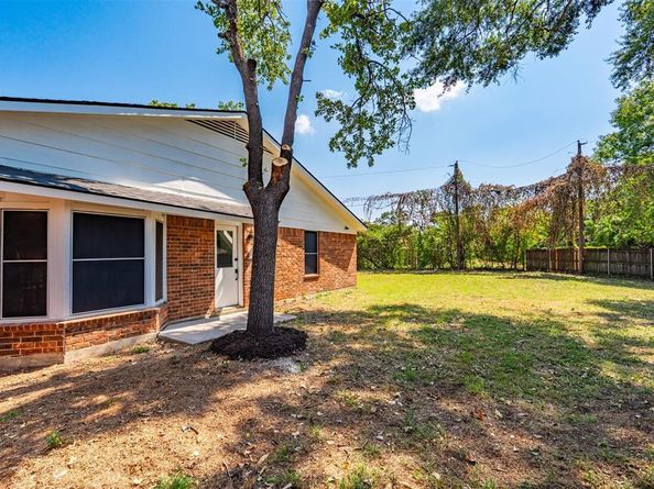 2859  Park Meadow Court , Fort Worth Texas 76112