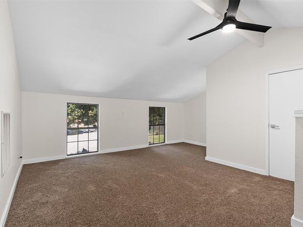 2859  Park Meadow Court , Fort Worth Texas 76112