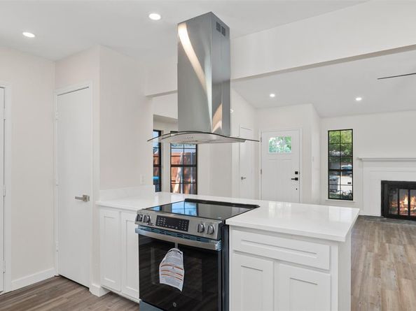 2859  Park Meadow Court , Fort Worth Texas 76112