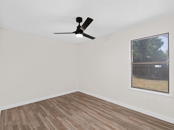 2859  Park Meadow Court , Fort Worth Texas 76112