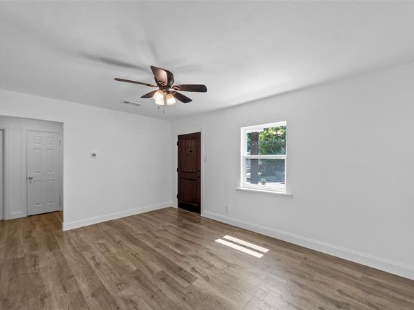 601  Joyce Drive , Garland Texas 75040