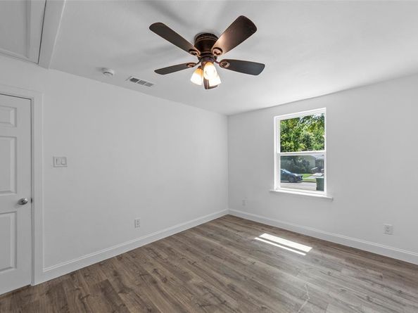 601  Joyce Drive , Garland Texas 75040