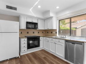 1706  Hartford Drive , Carrollton Texas 75007