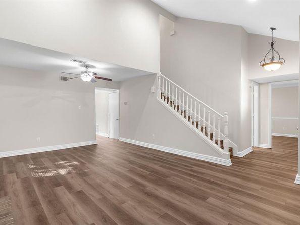 1706  Hartford Drive , Carrollton Texas 75007