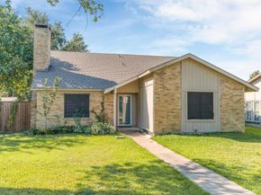 1706  Hartford Drive , Carrollton Texas 75007