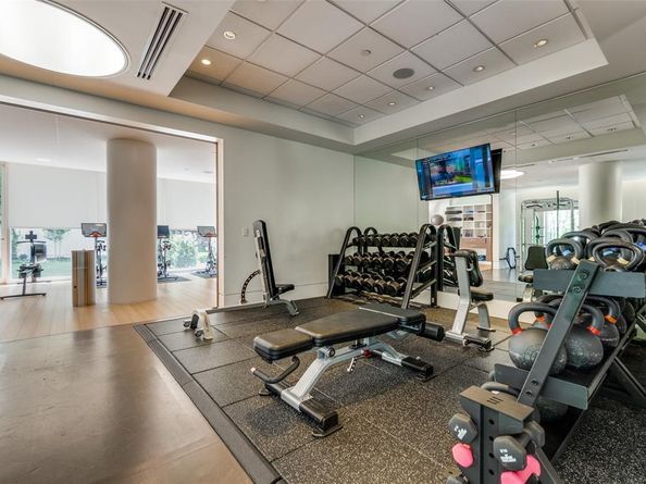 1918  Olive Street  2401, Dallas Texas 75201