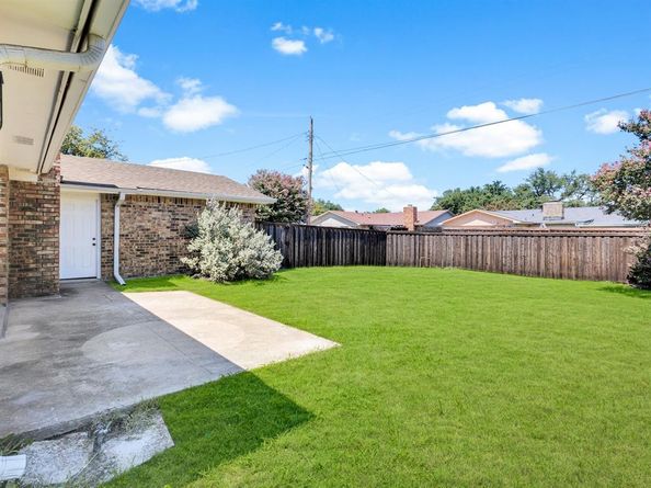 1013  Windy Meadow Drive , Plano Texas 75023