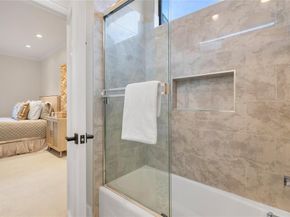 3845 N Versailles Avenue , Dallas Texas 75209