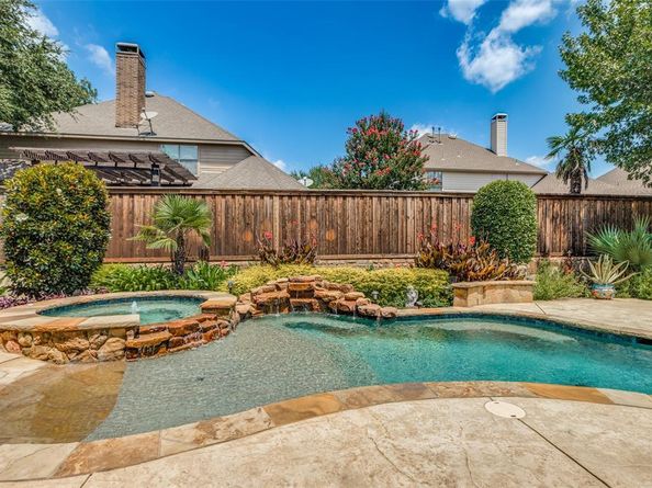 7404  Crestway Court , McKinney Texas 75071