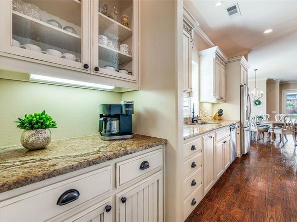 7404  Crestway Court , McKinney Texas 75071
