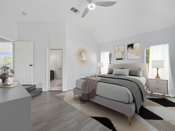 14613  Woodshadow Lane , Addison Texas 75001