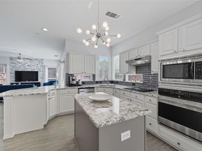 14613  Woodshadow Lane , Addison Texas 75001