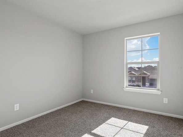 1745  GILLENS Avenue , Fort Worth Texas 76140